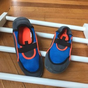 Kids Water Shoes Size 4-5